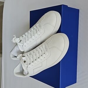 Stuart Weitzman Daryl Sneaker